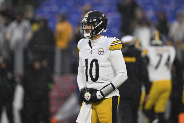 Steelers shop quarterback suspended